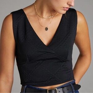 Maeve by Anthropologie Cropped Top Size S